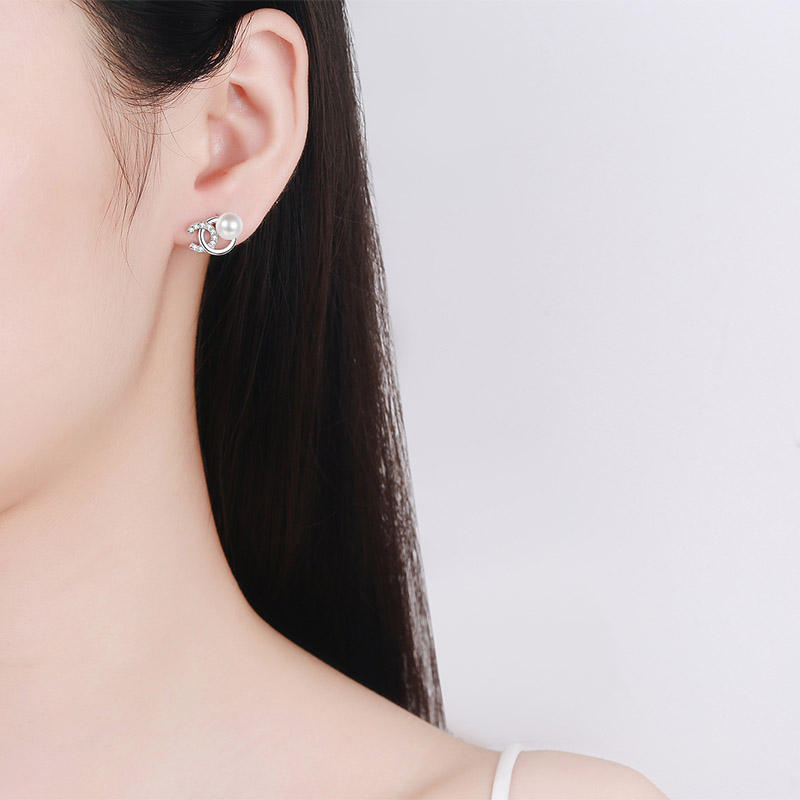Boucles d’Oreilles Perles & Moissanite Style CC en Argent 925