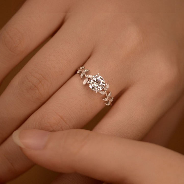 Bague de Fiançailles Feuille 1CT Moissanite en Argent 925