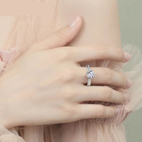 Anello con nodo in argento S925 con moissanite da 1 ct e