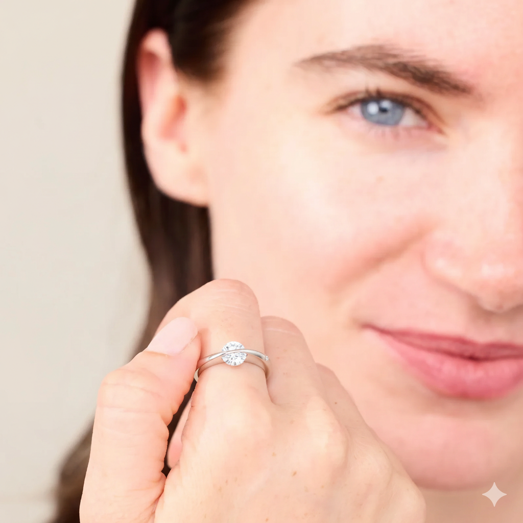 Anello rotante con stella cadente: un frammento in movimento